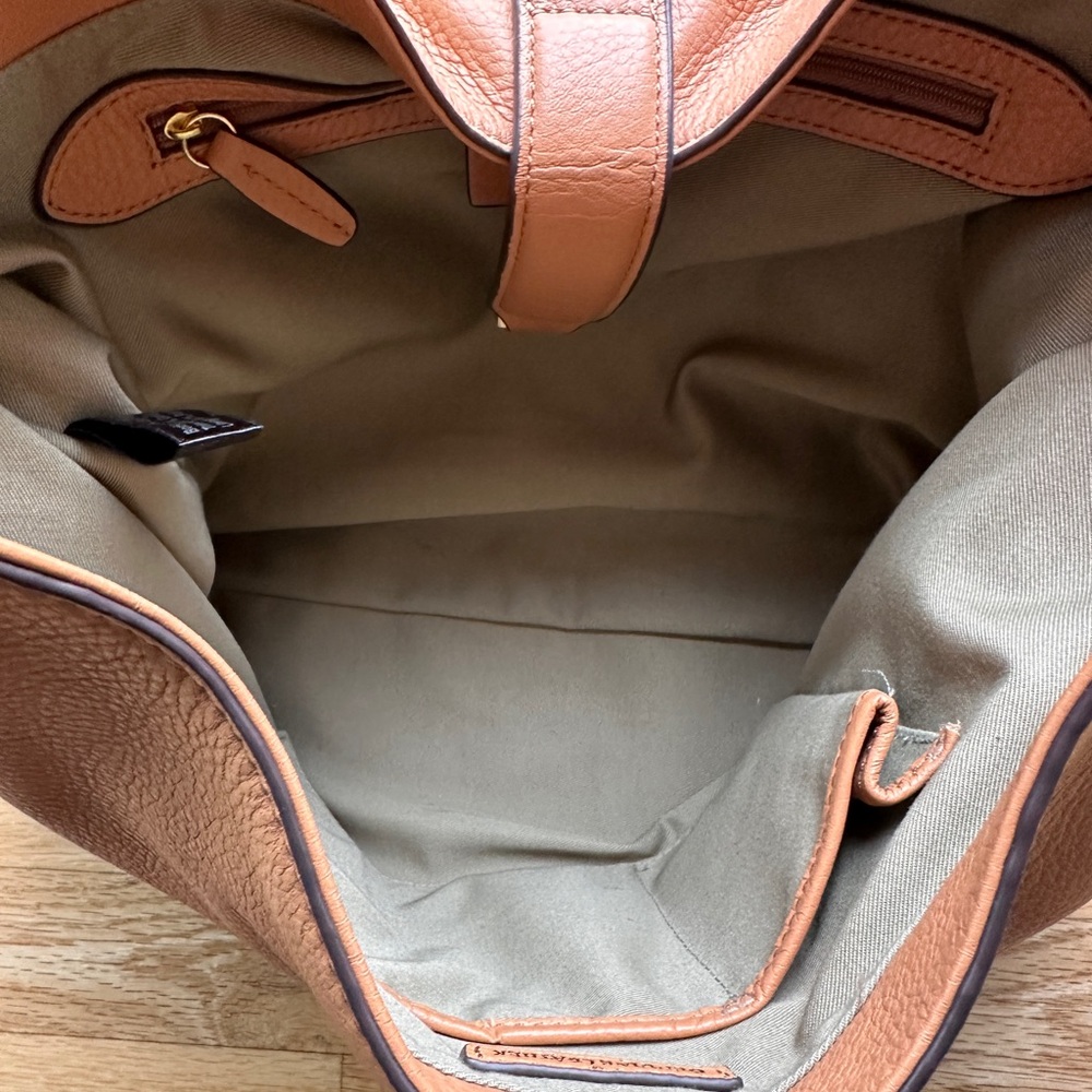 Elegant Tan Leather Hobo Bag - Picture 5 of 5